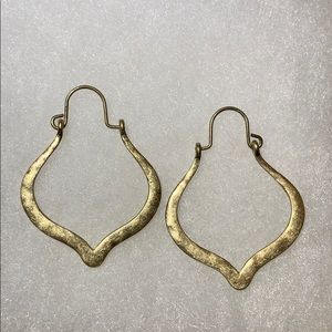 Dangle earrings